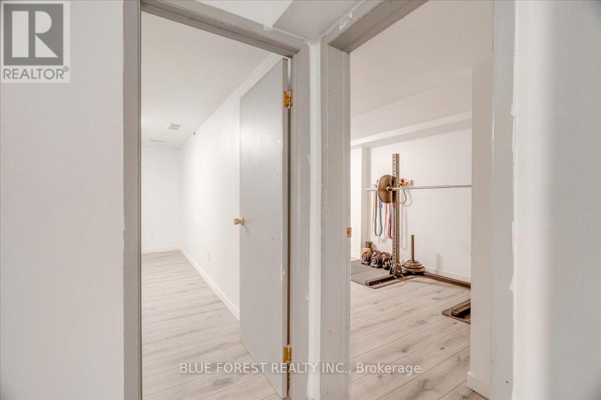 50 - 1460 Limberlost Road, London North (North I), Ontario  N6G 2C6 - Photo 33 - X12895534