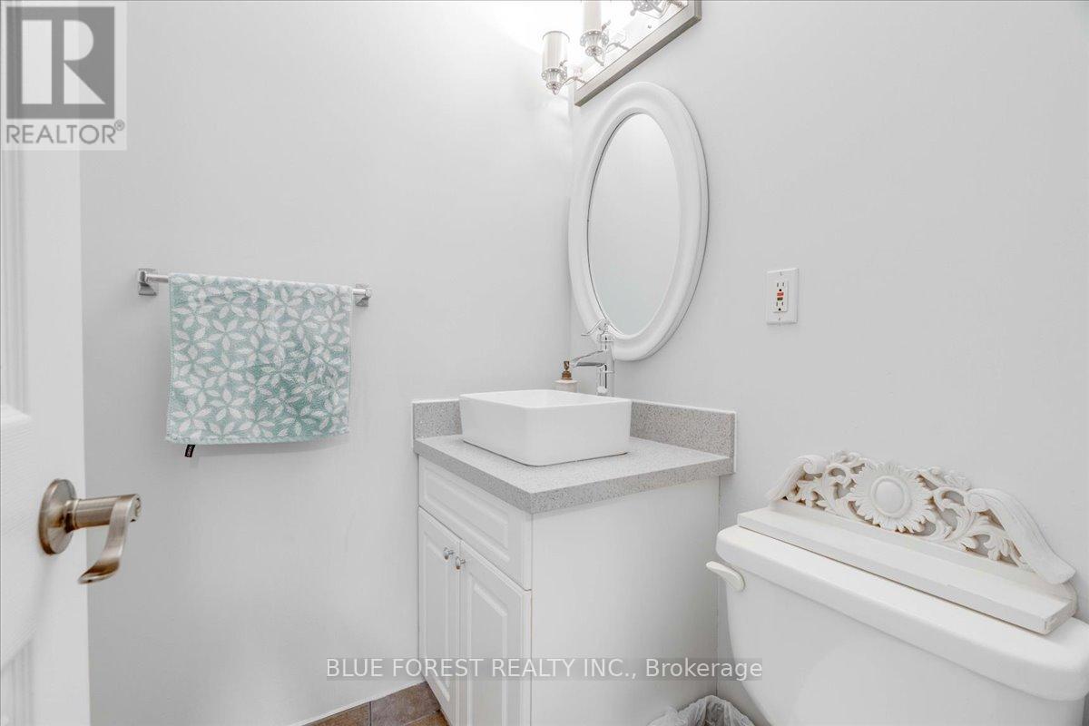 50 - 1460 Limberlost Road, London North (North I), Ontario  N6G 2C6 - Photo 7 - X12895534