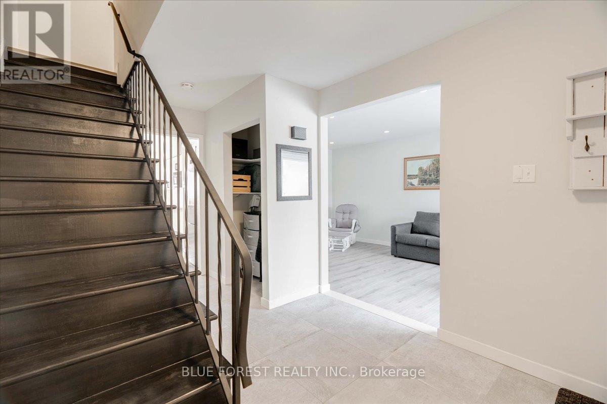 50 - 1460 Limberlost Road, London North (North I), Ontario  N6G 2C6 - Photo 8 - X12895534