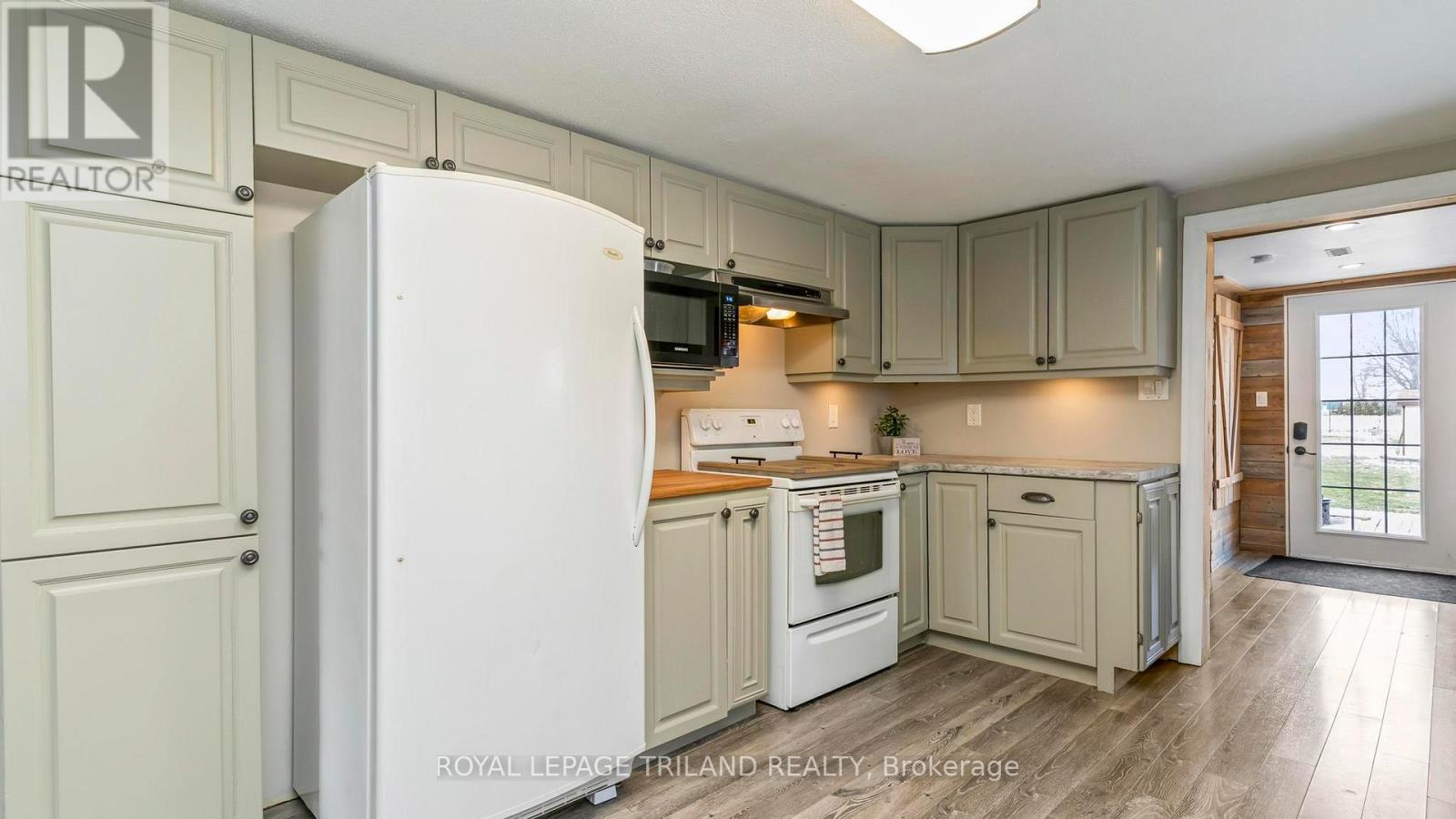 47826 Blanche Street, Malahide, Ontario  N5H 2R6 - Photo 13 - X12895588