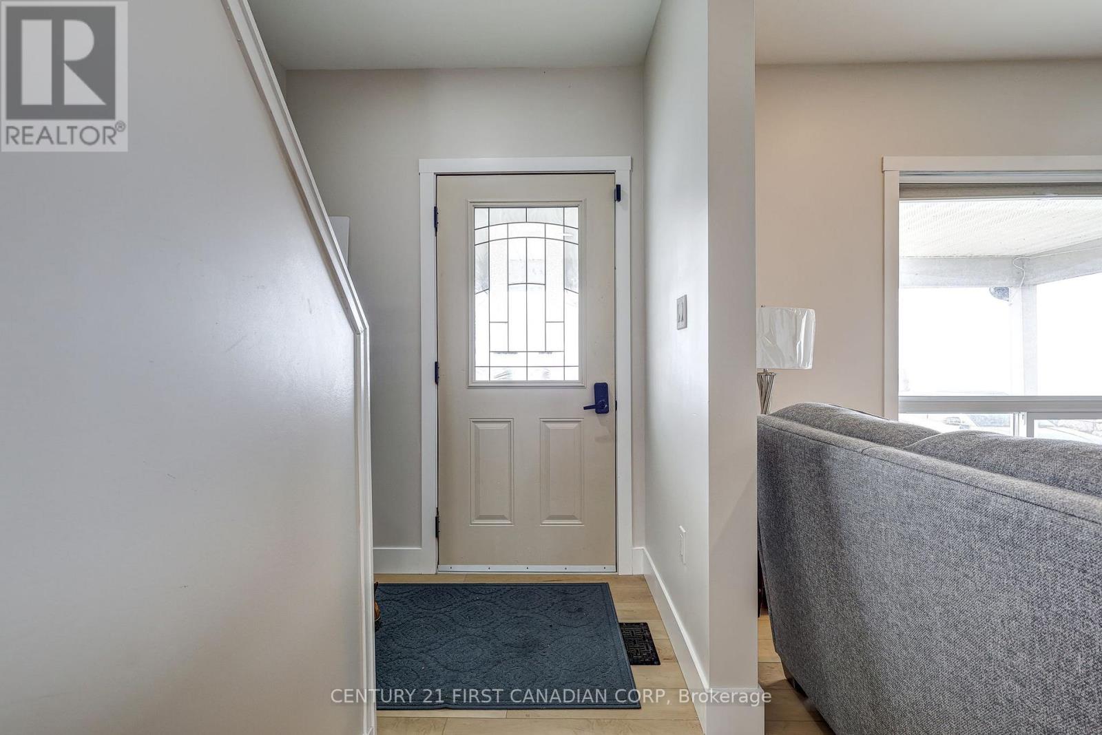 20351 Duart Road, Chatham-Kent, Ontario  N0L 1X0 - Photo 14 - X12895618