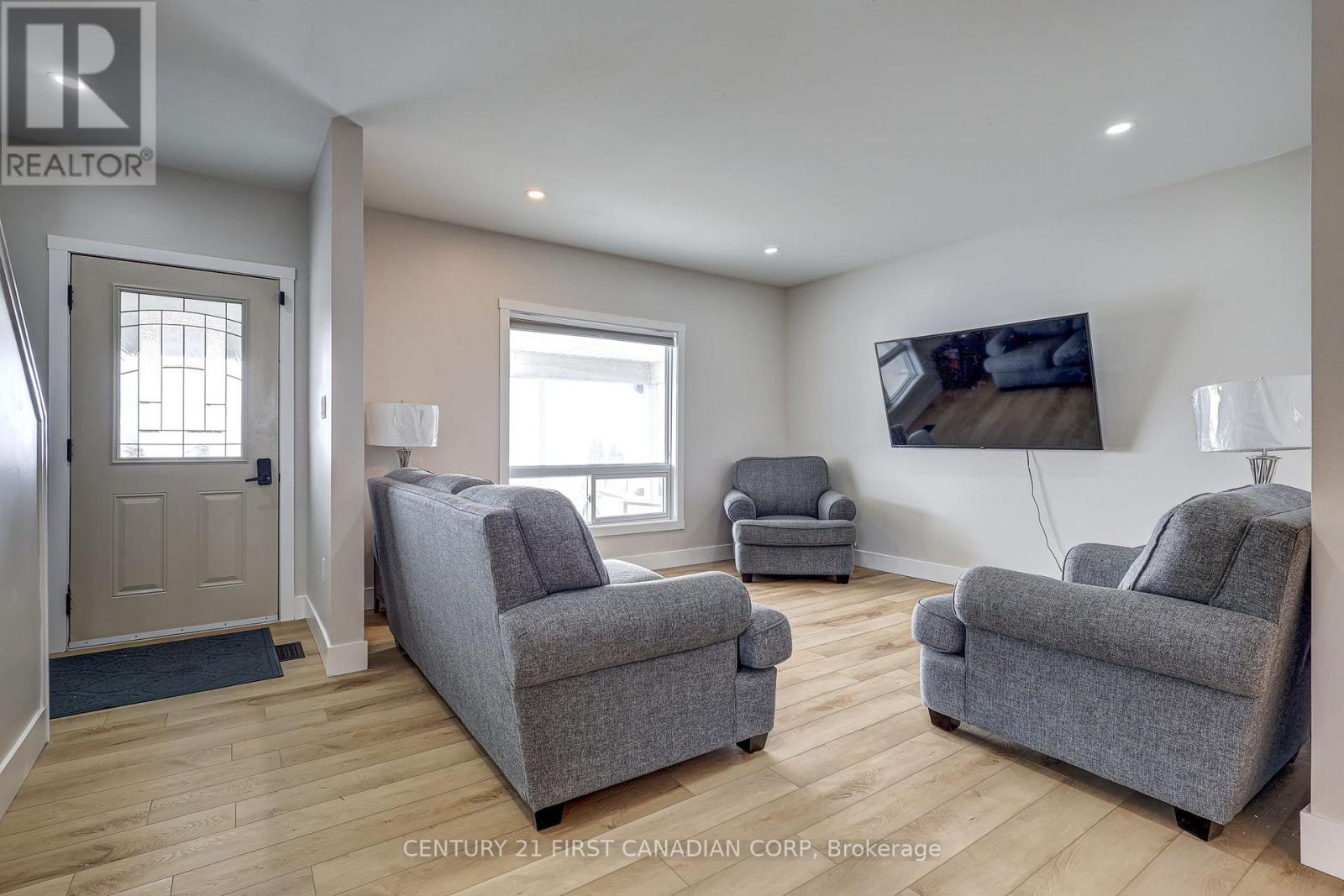 20351 Duart Road, Chatham-Kent, Ontario  N0L 1X0 - Photo 16 - X12895618