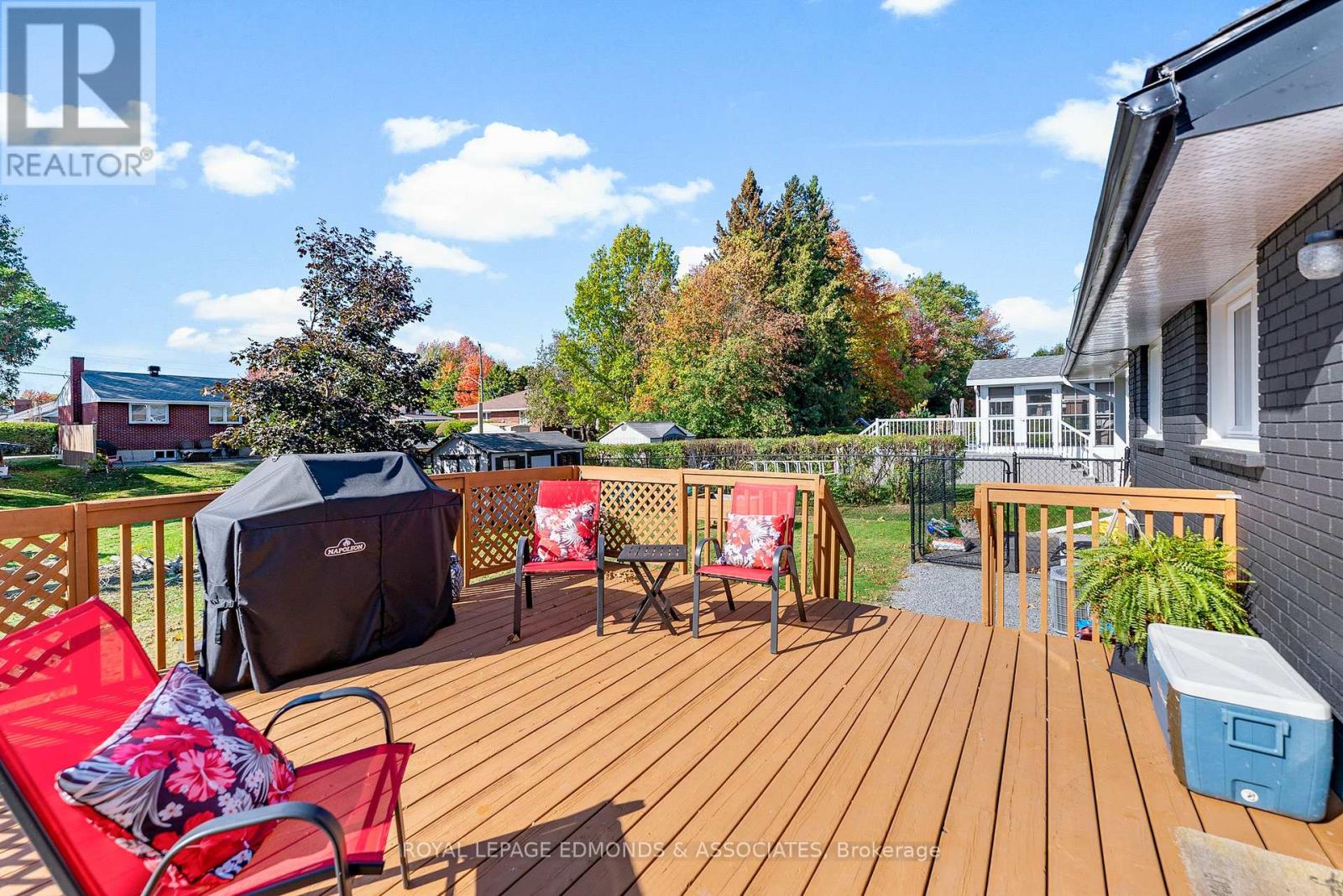 320 Patricia Avenue, Pembroke, Ontario  K8A 2C2 - Photo 31 - X12895444