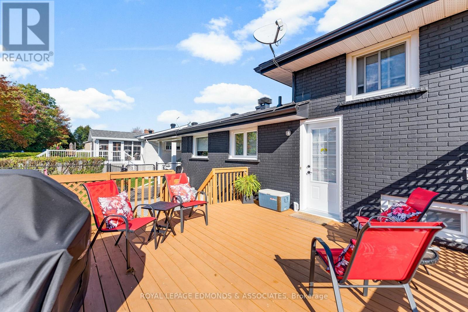 320 Patricia Avenue, Pembroke, Ontario  K8A 2C2 - Photo 33 - X12895444