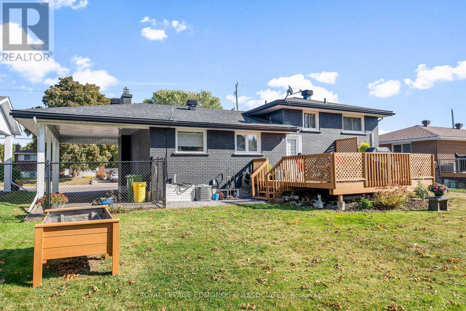 320 Patricia Avenue, Pembroke, Ontario  K8A 2C2 - Photo 36 - X12895444