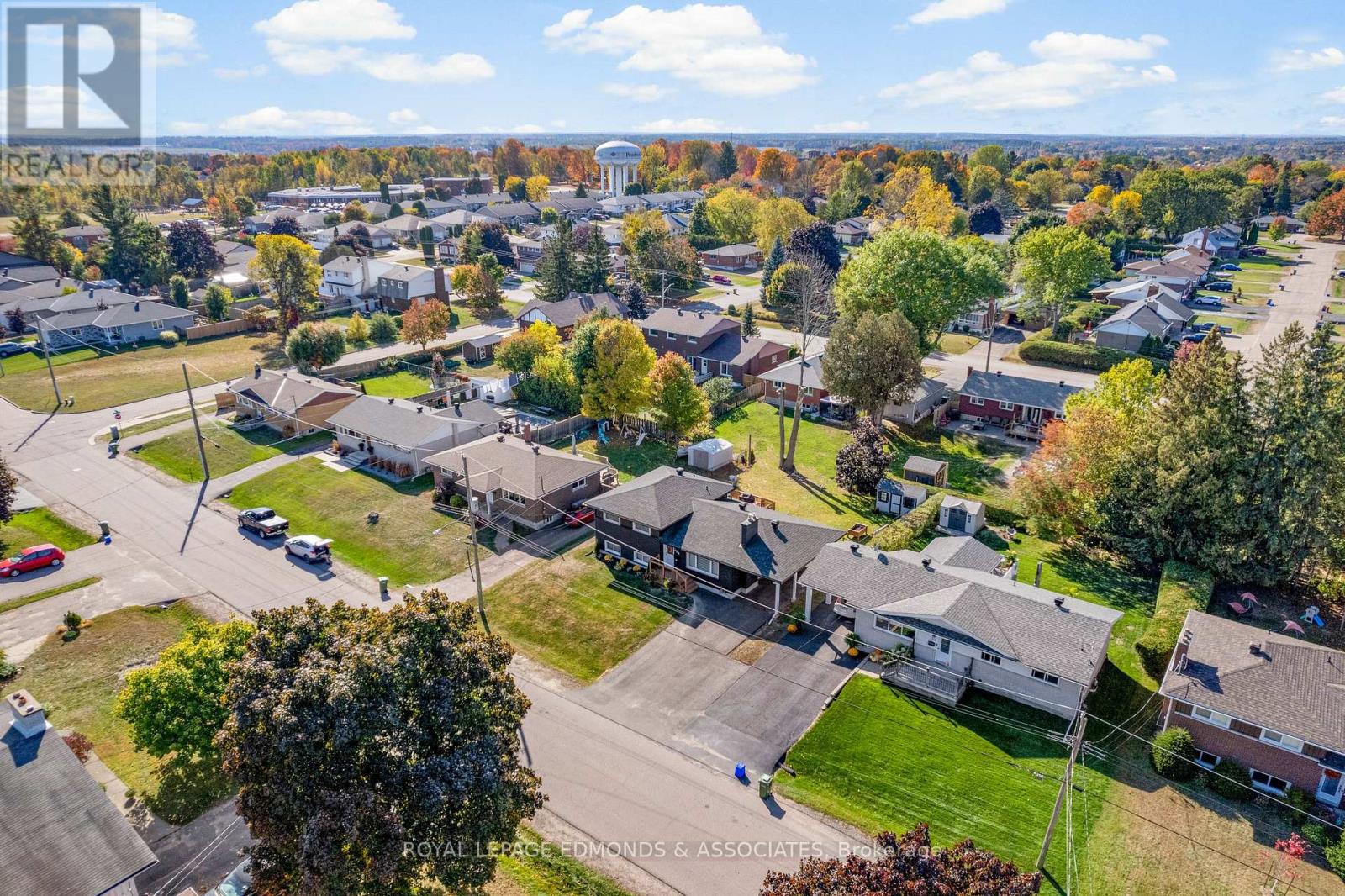 320 Patricia Avenue, Pembroke, Ontario  K8A 2C2 - Photo 44 - X12895444