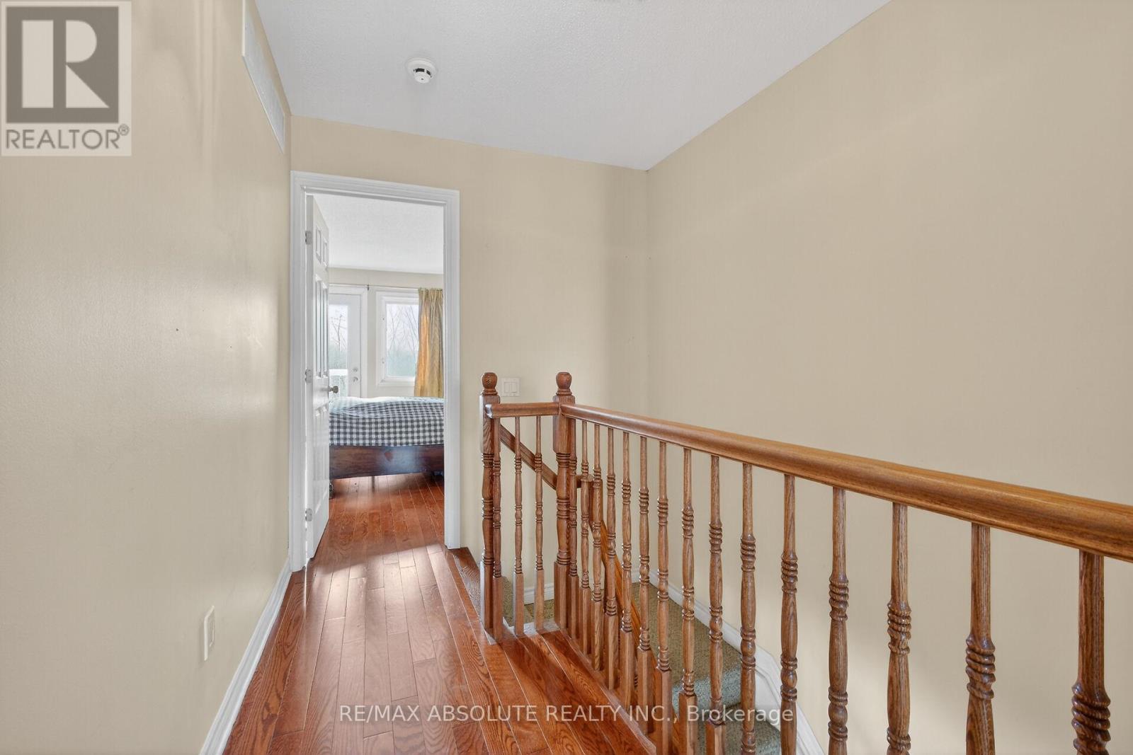 117 Tall Pines Private, Ottawa, Ontario  K2H 1H1 - Photo 35 - X12895454