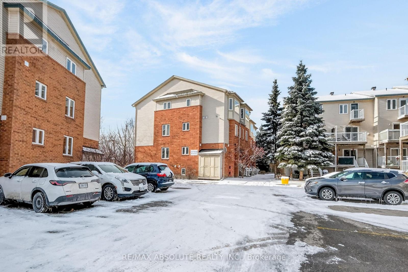 117 Tall Pines Private, Ottawa, Ontario  K2H 1H1 - Photo 46 - X12895454