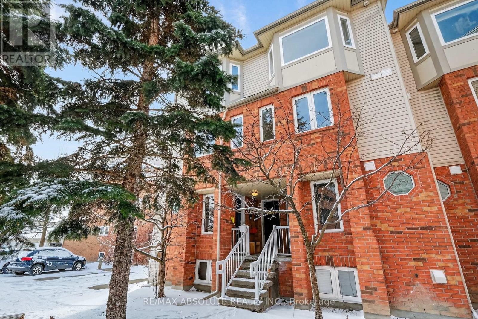 117 Tall Pines Private, Ottawa, Ontario  K2H 1H1 - Photo 50 - X12895454