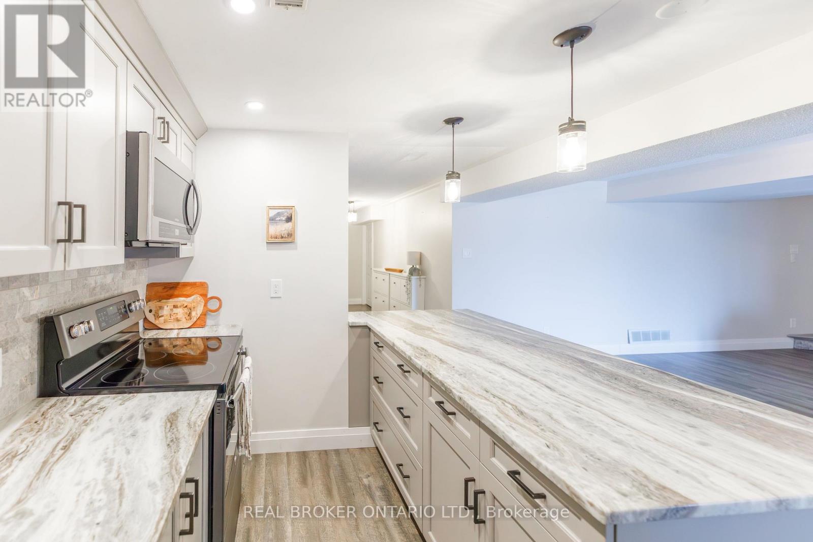 1391 Sutherland Drive, Ottawa, Ontario  K4M 1B3 - Photo 33 - X12895506