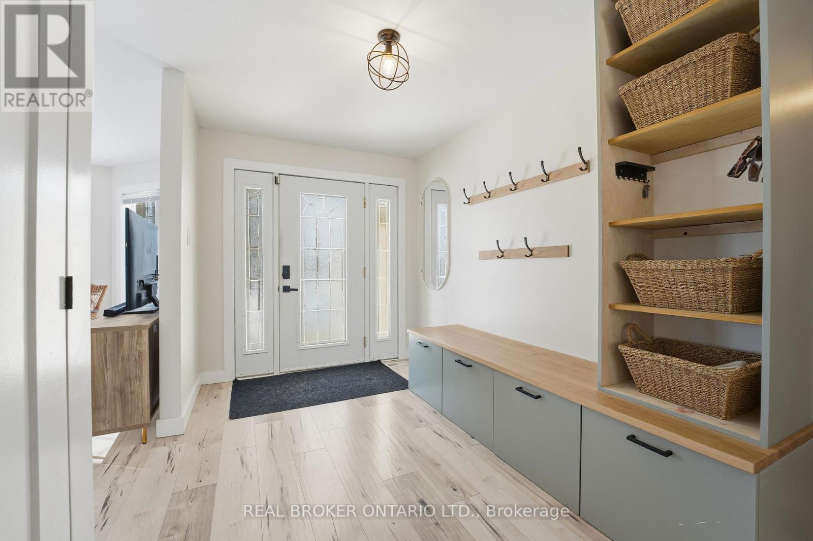 1391 Sutherland Drive, Ottawa, Ontario  K4M 1B3 - Photo 5 - X12895506