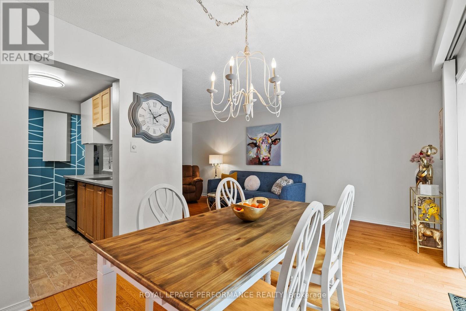 1126 Millwood Court, Ottawa, Ontario  K1C 3G1 - Photo 13 - X12895548