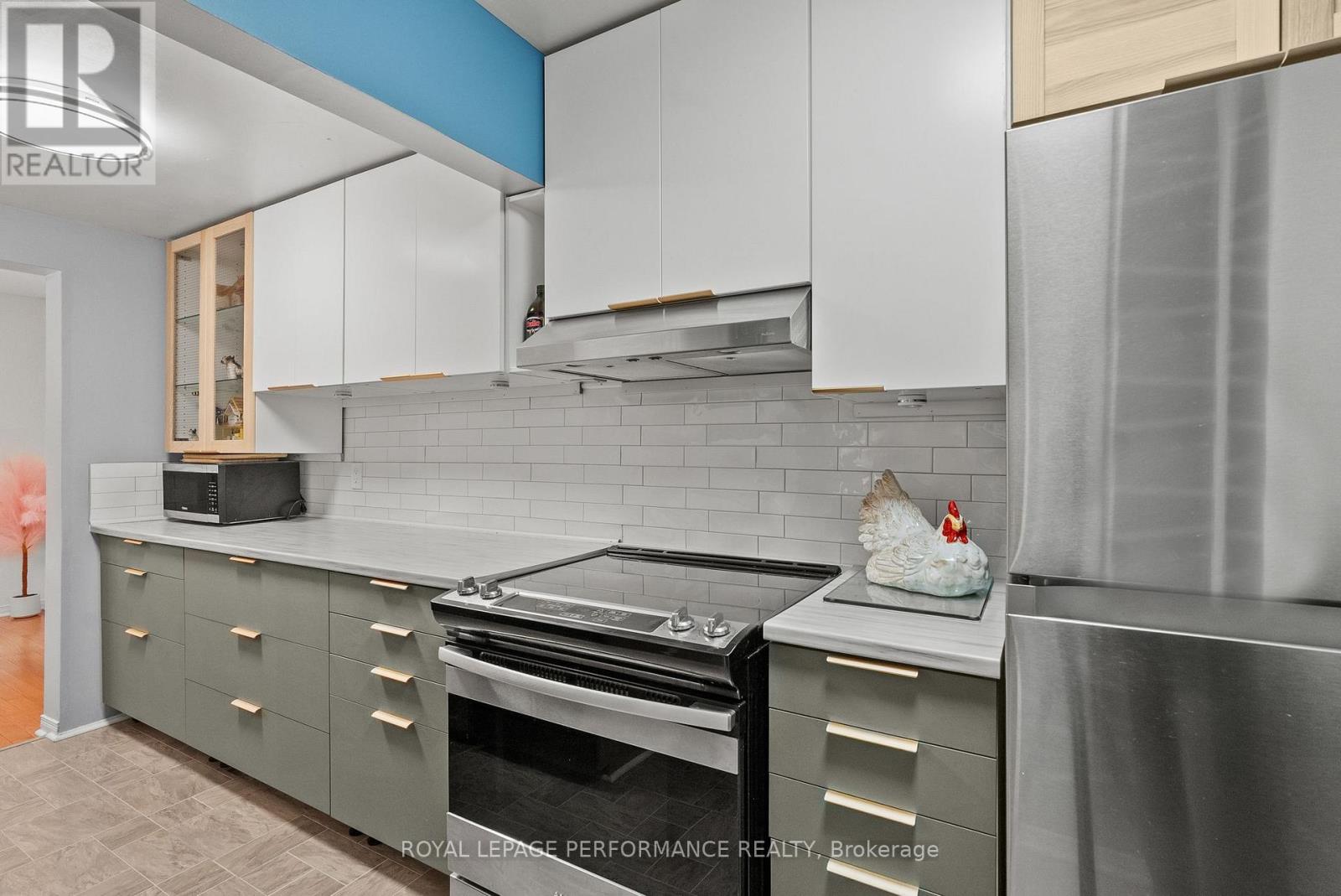 1126 Millwood Court, Ottawa, Ontario  K1C 3G1 - Photo 17 - X12895548