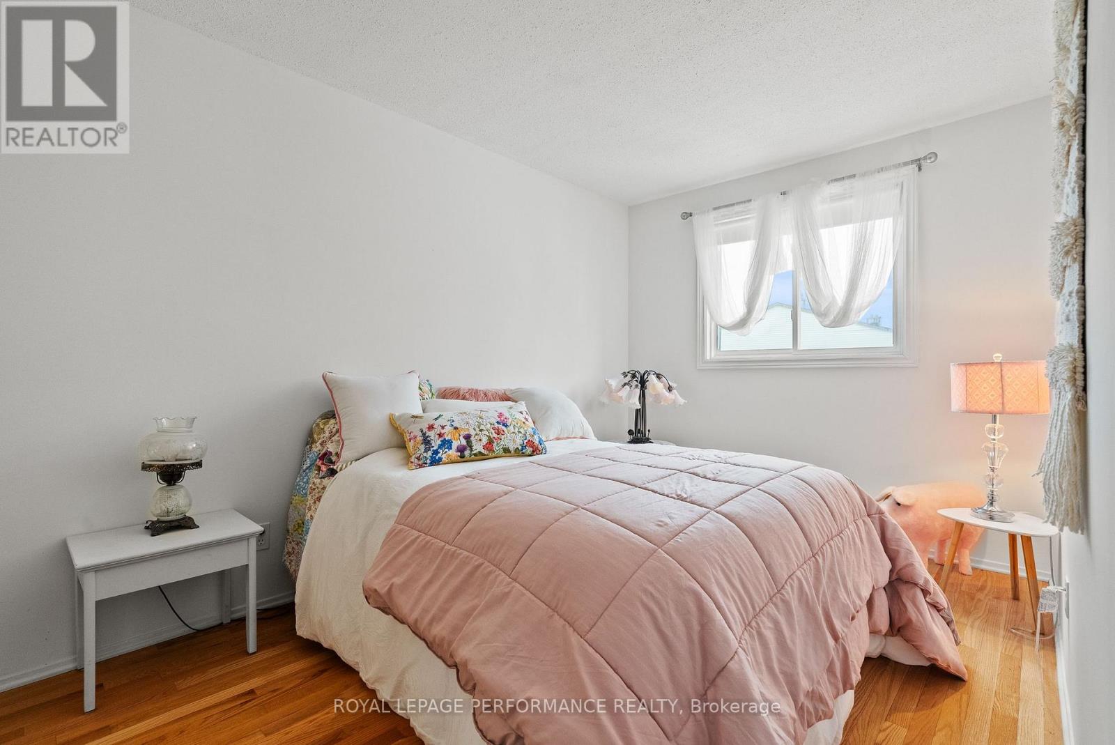 1126 Millwood Court, Ottawa, Ontario  K1C 3G1 - Photo 25 - X12895548