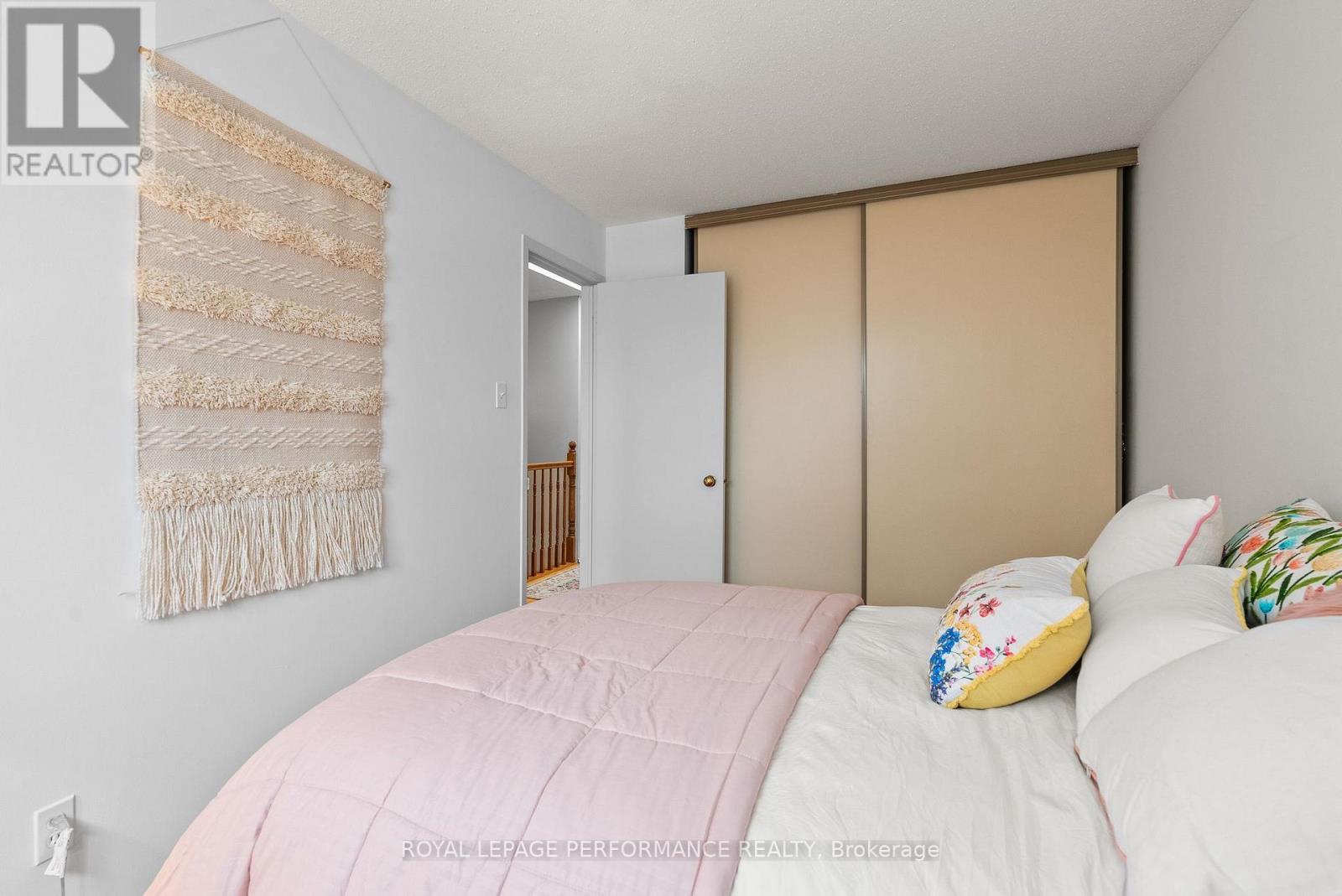 1126 Millwood Court, Ottawa, Ontario  K1C 3G1 - Photo 26 - X12895548