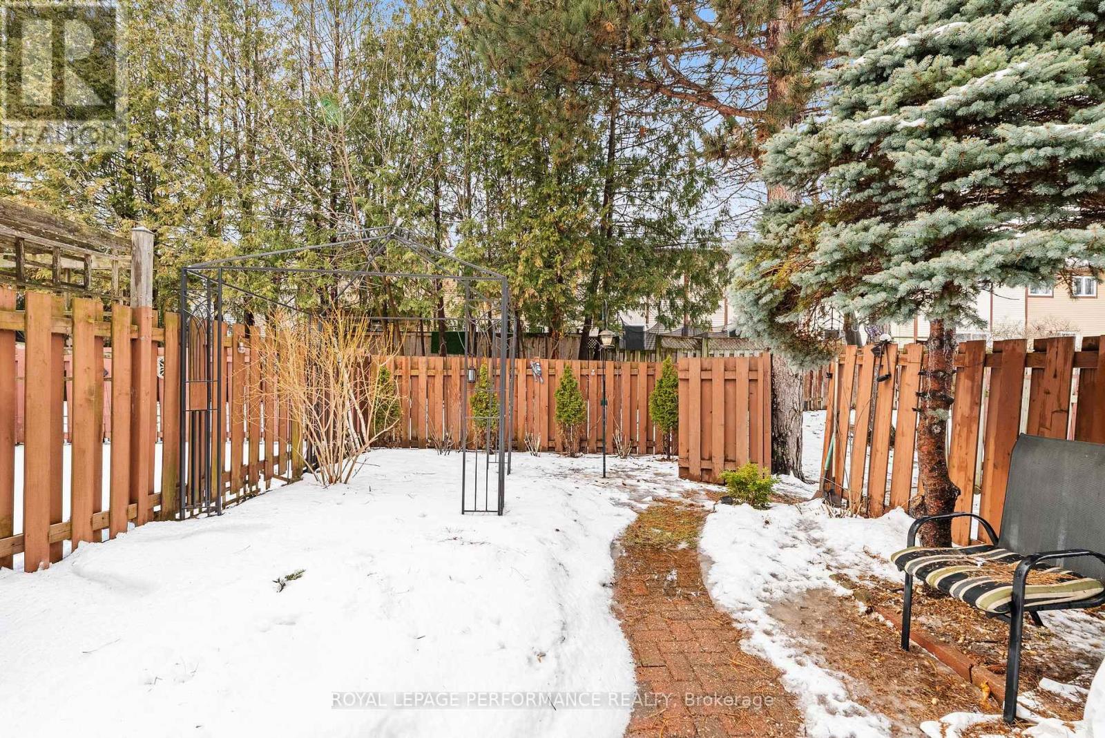 1126 Millwood Court, Ottawa, Ontario  K1C 3G1 - Photo 33 - X12895548