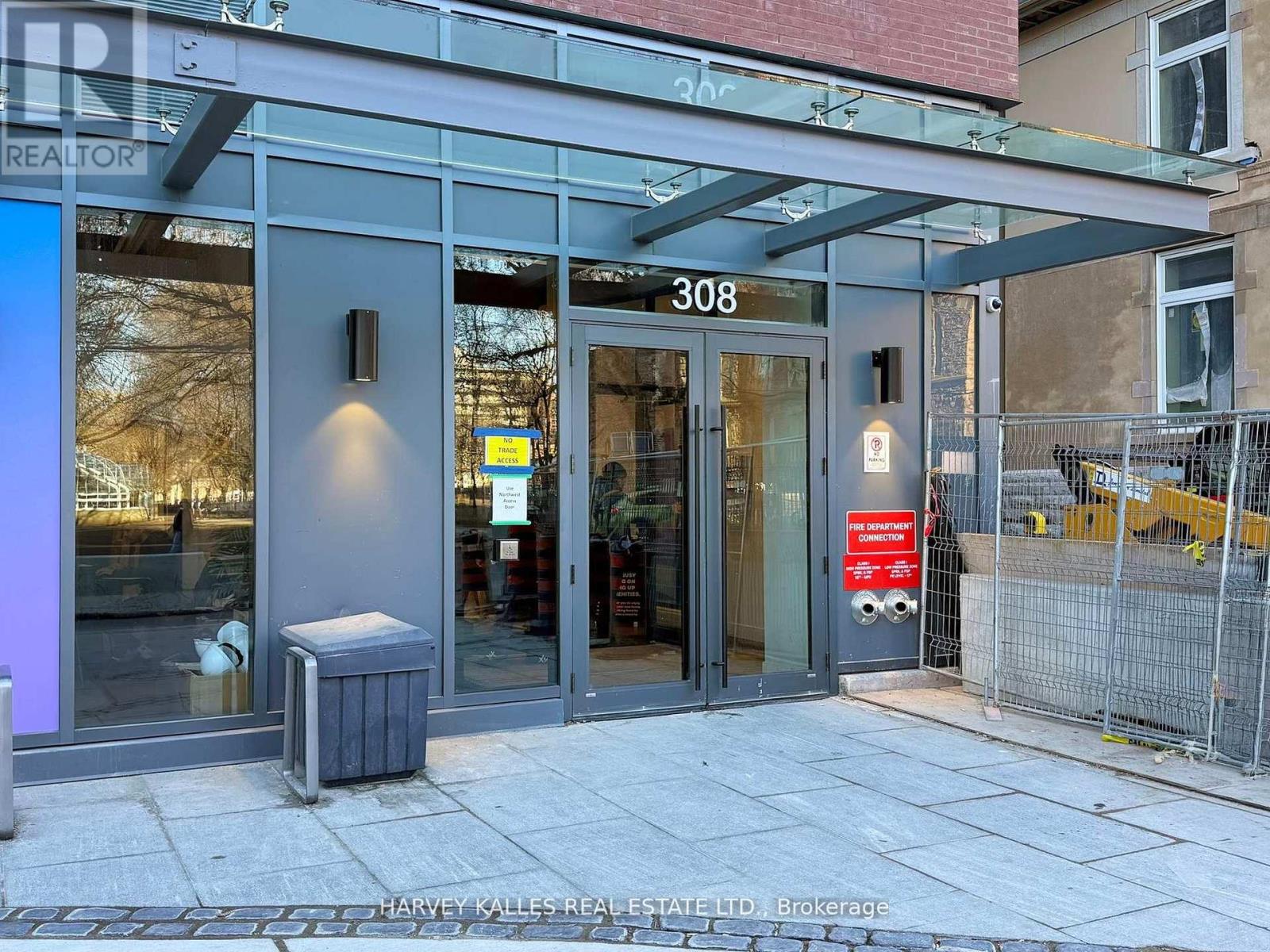 1306 - 308 Jarvis Street, Toronto, Ontario  M5A 2P2 - Photo 4 - C12895460