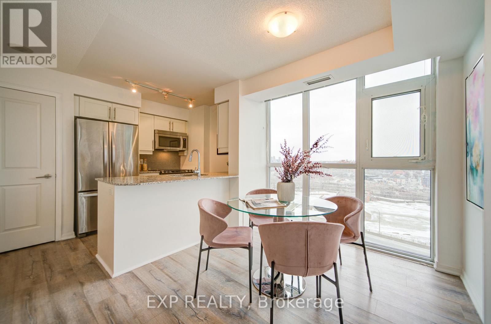 2028 - 38 Grand Magazine Street, Toronto, Ontario  M5V 0C2 - Photo 14 - C12895474