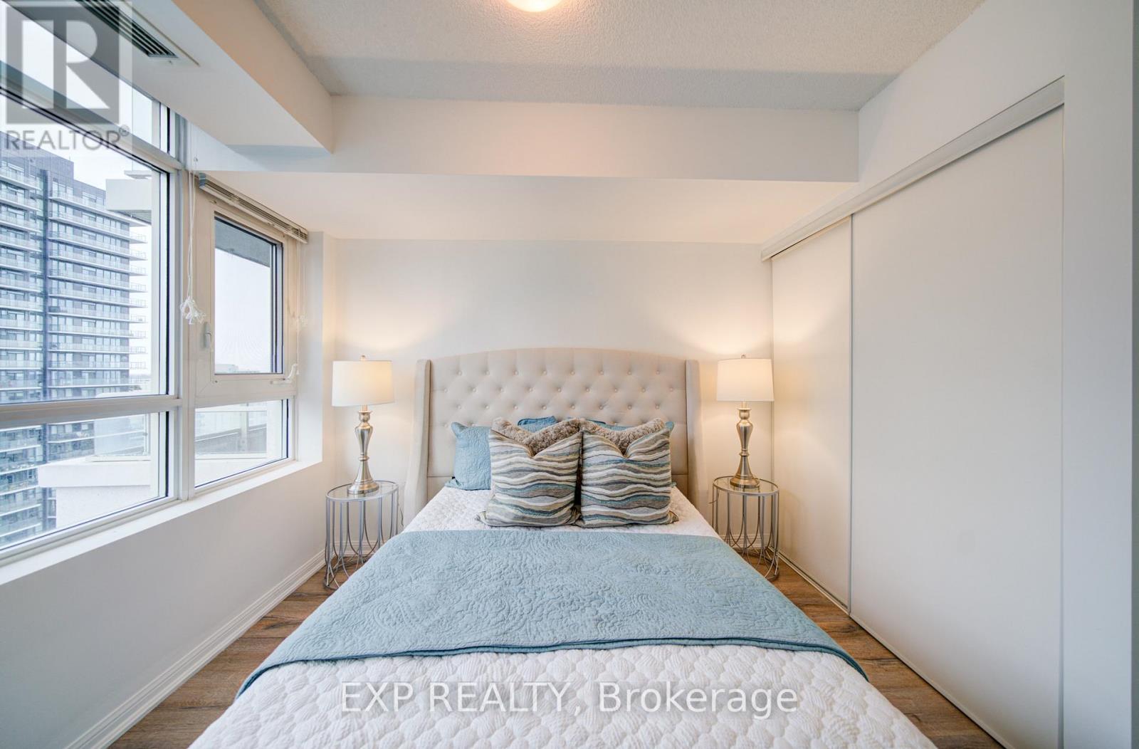 2028 - 38 Grand Magazine Street, Toronto, Ontario  M5V 0C2 - Photo 25 - C12895474