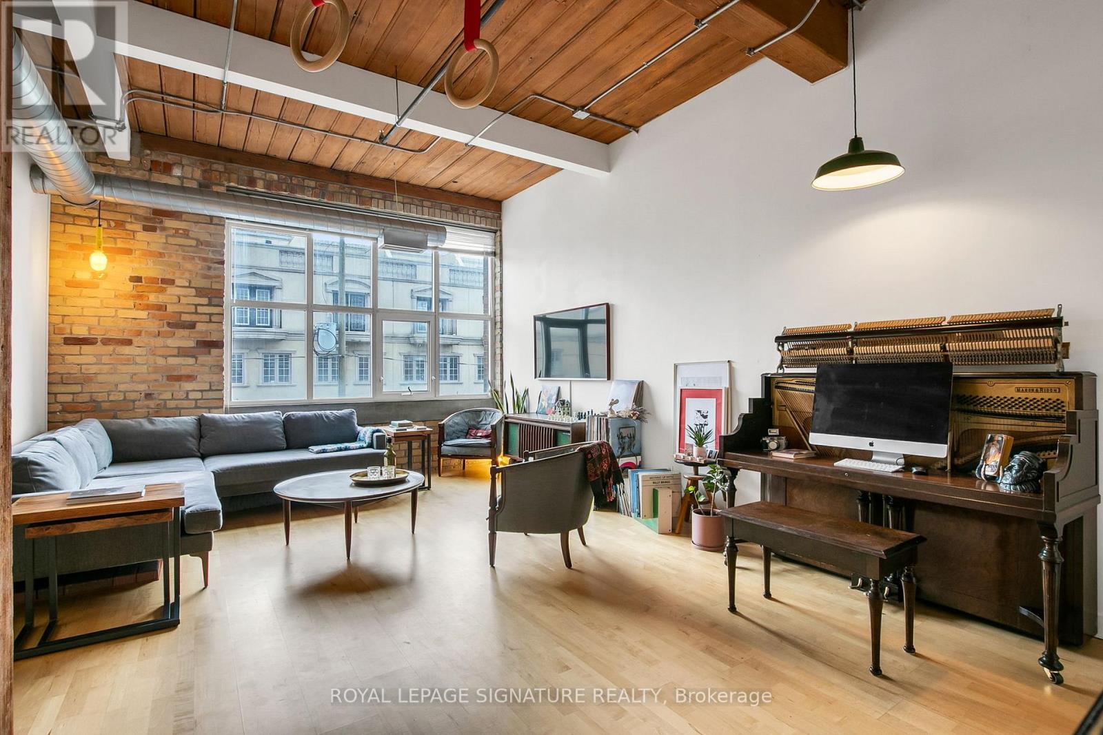 316 - 955 Queen Street W, Toronto, Ontario  M6J 3X5 - Photo 4 - C12895490