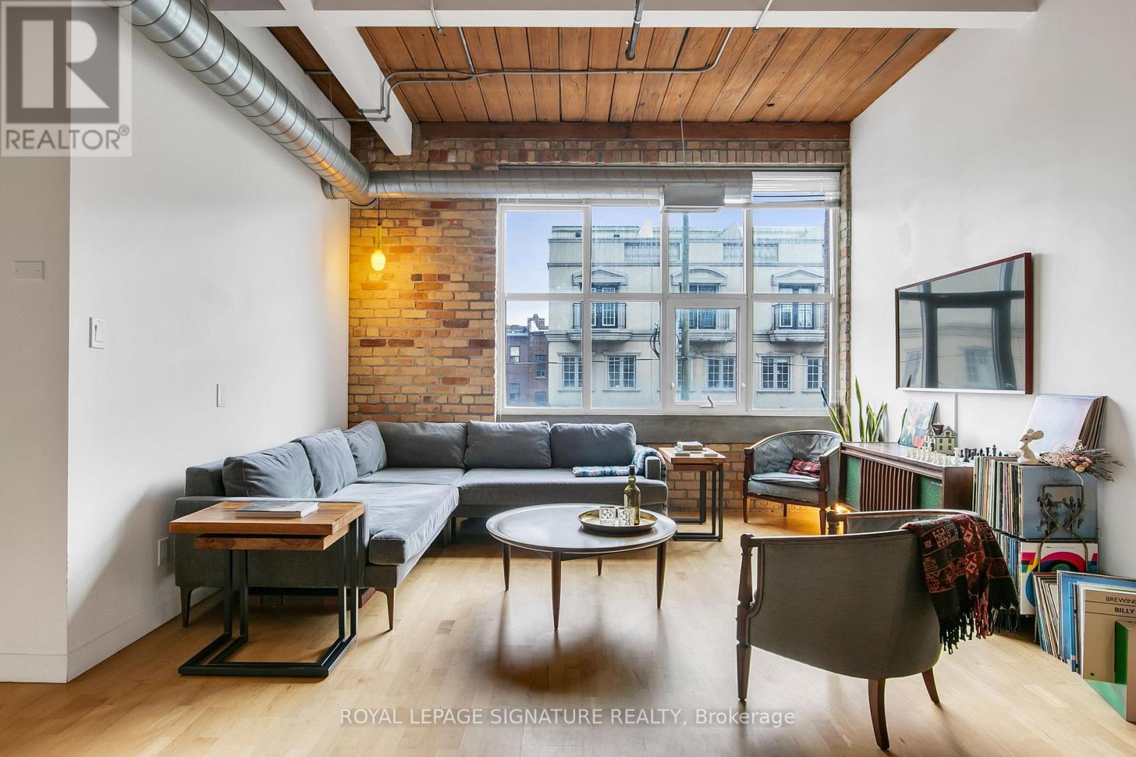 316 - 955 Queen Street W, Toronto, Ontario  M6J 3X5 - Photo 5 - C12895490