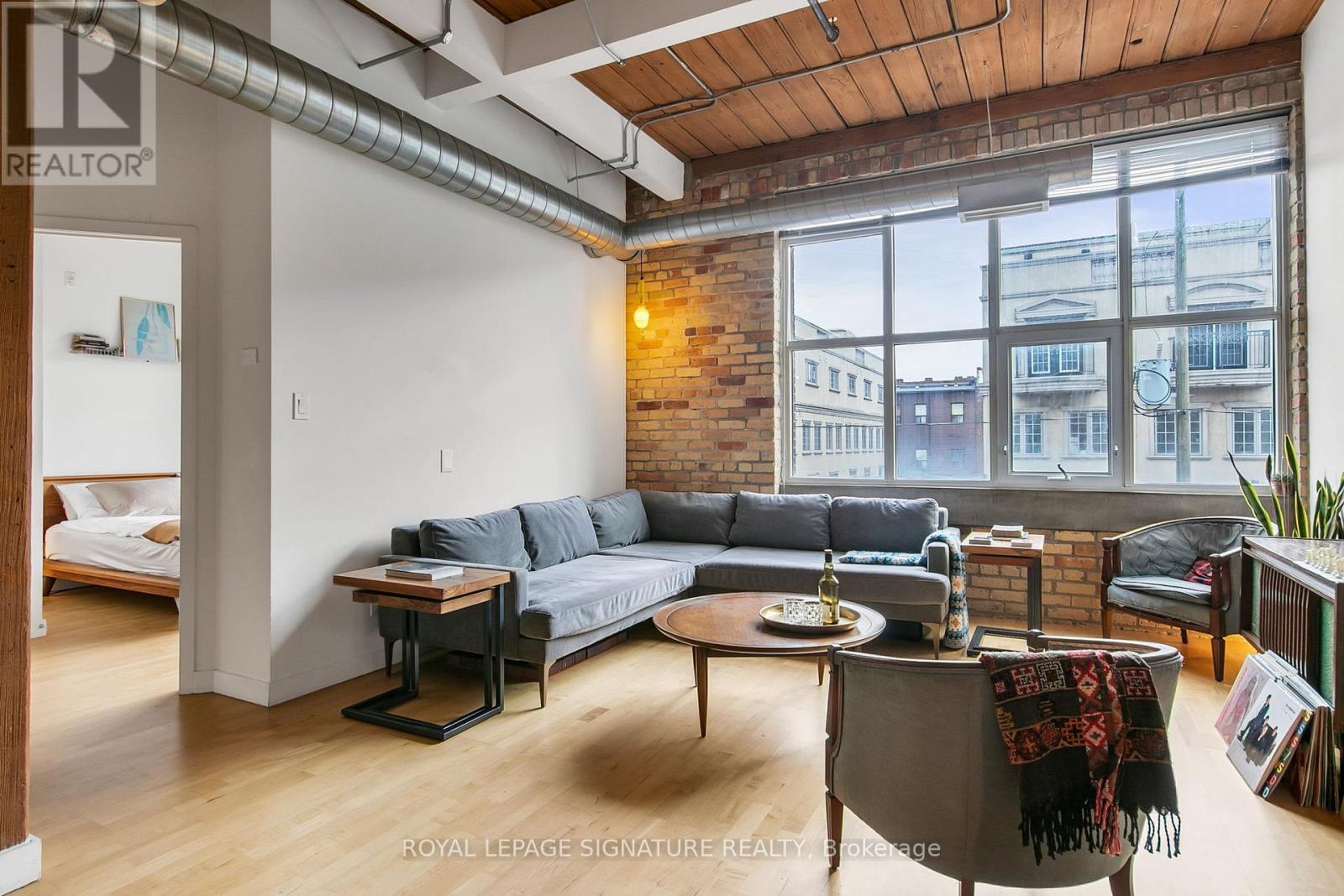 316 - 955 Queen Street W, Toronto, Ontario  M6J 3X5 - Photo 6 - C12895490