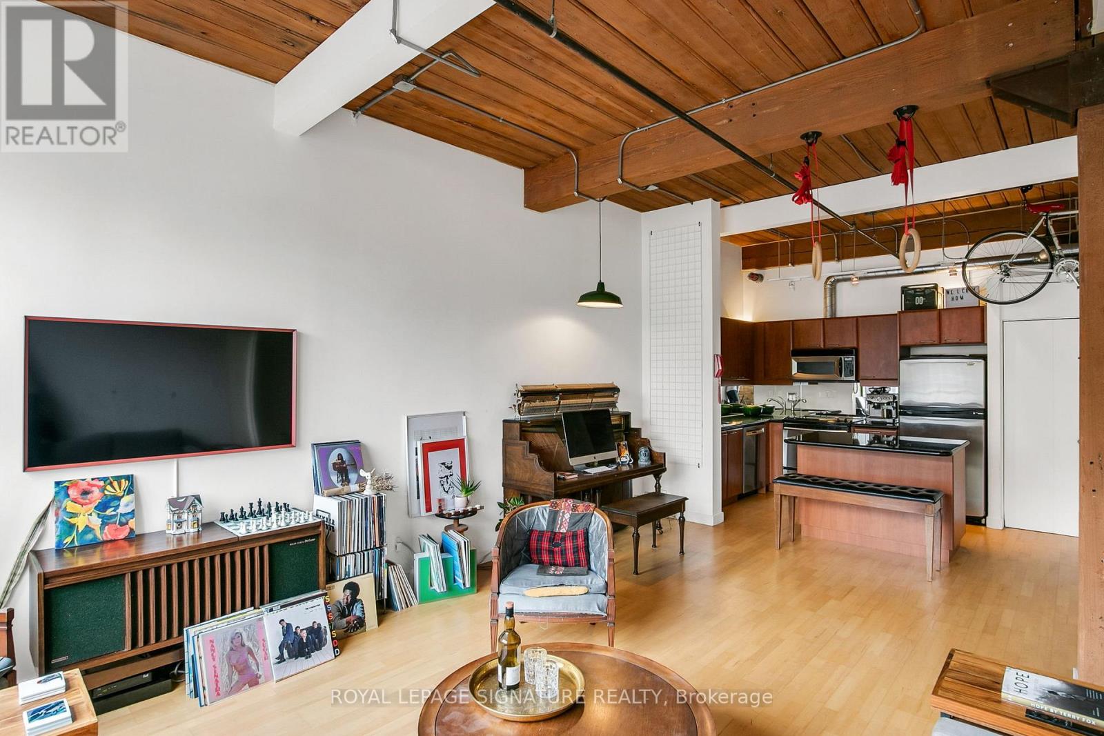 316 - 955 Queen Street W, Toronto, Ontario  M6J 3X5 - Photo 9 - C12895490