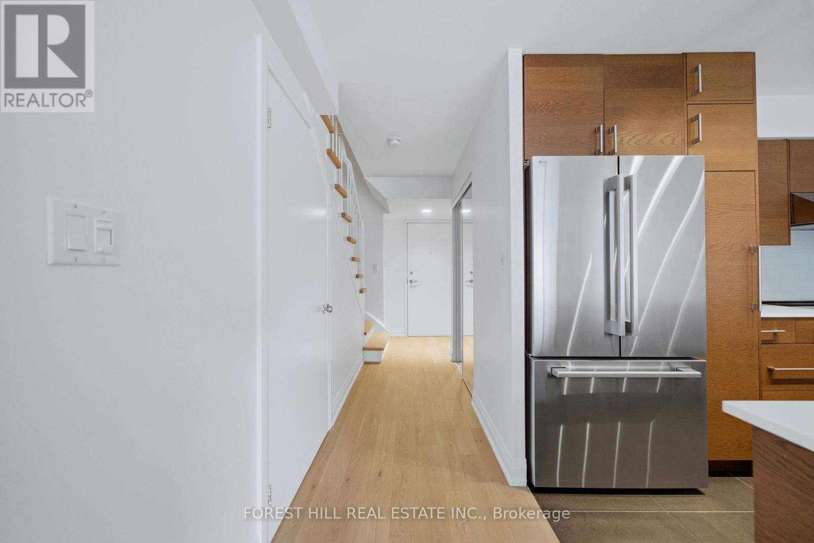 631 - 139 Merton Street, Toronto, Ontario  M4S 3G7 - Photo 3 - C12895524