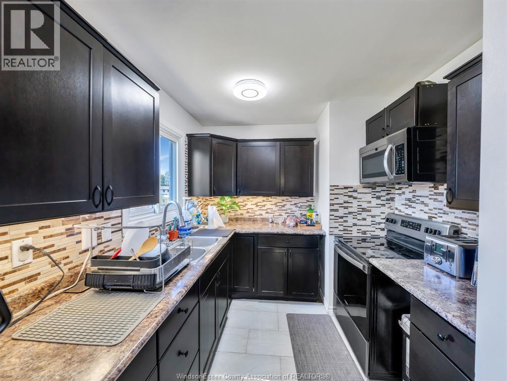 10670 Lambeth Road, Windsor, Ontario  N8R 1C9 - Photo 24 - 26005614