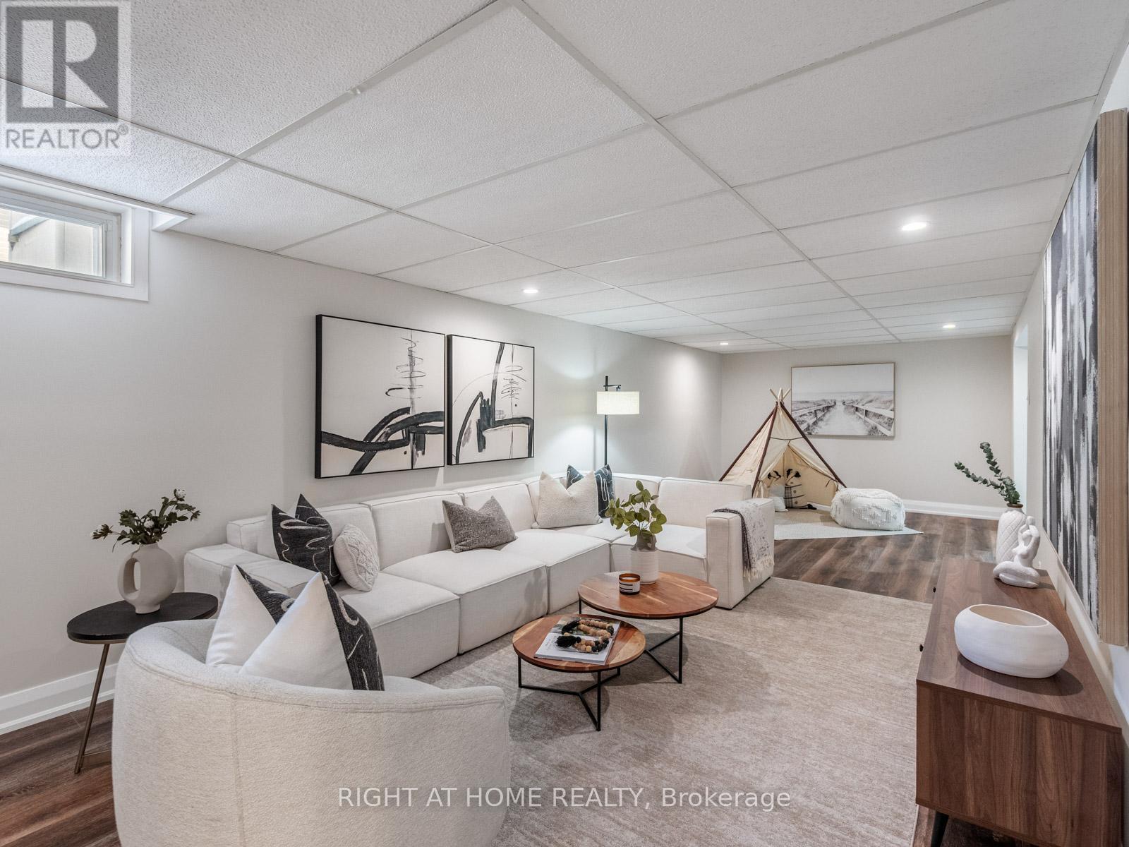 971 Essa Crescent, Pickering, Ontario  L1W 2J2 - Photo 19 - E12895486