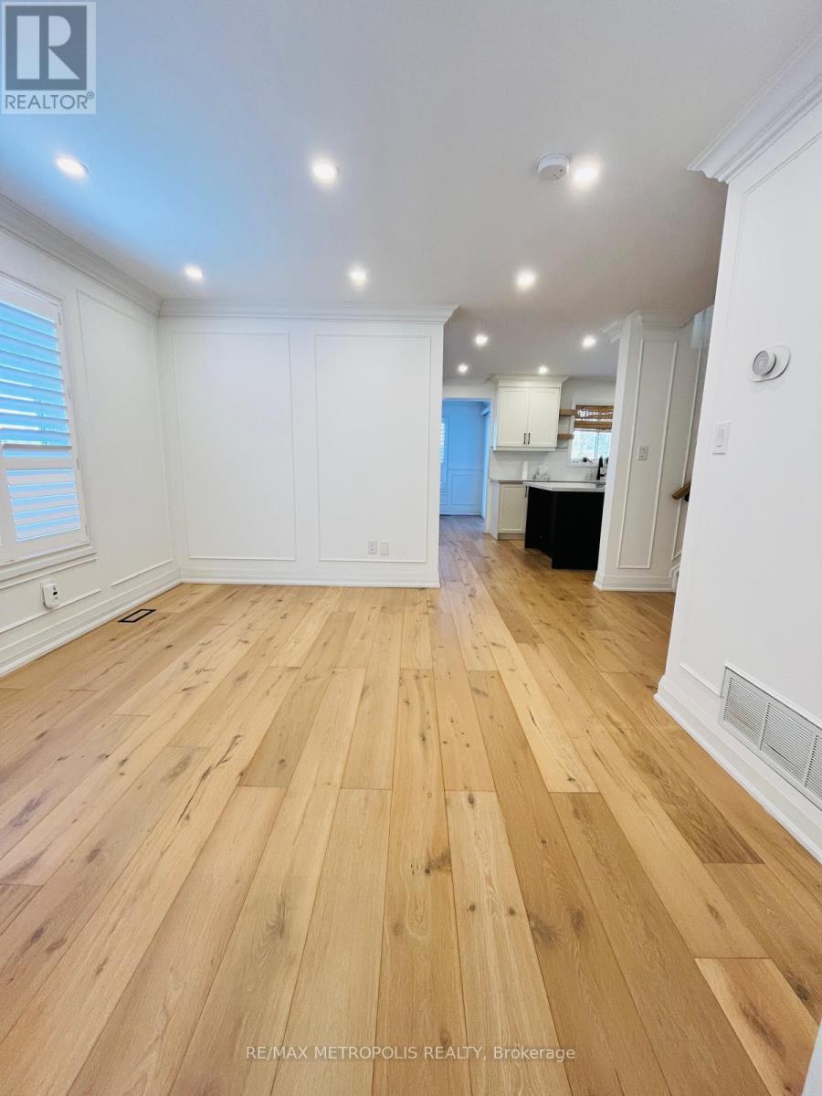 133 Lady May Drive, Oshawa, Ontario  L1R 3M5 - Photo 2 - E12895526