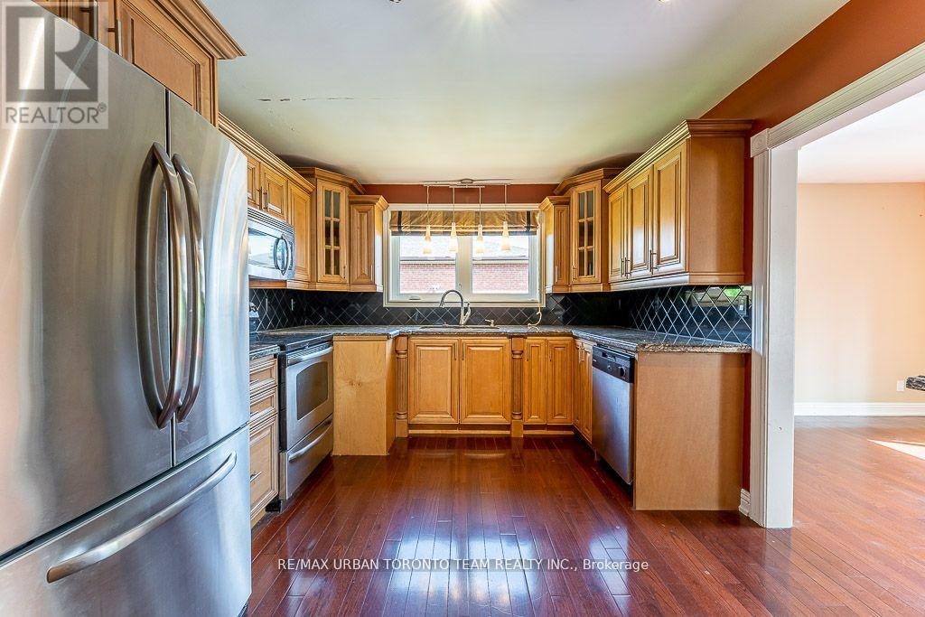 35 Brumwell Street, Toronto (Centennial Scarborough), Ontario  M1C 2K7 - Photo 2 - E12895576