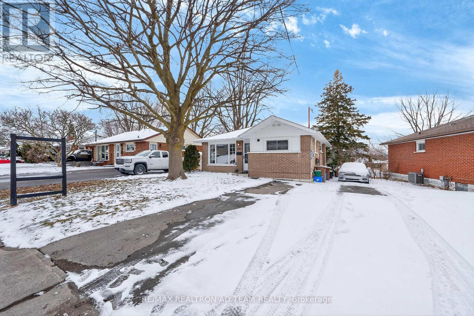 384 Elizabeth Street, Oshawa, Ontario  L1J 5S8 - Photo 2 - E12895586