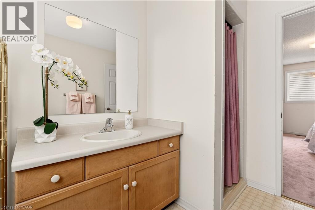 133 Central Avenue, Grimsby, Ontario  L3M 4Z3 - Photo 36 - 40813178