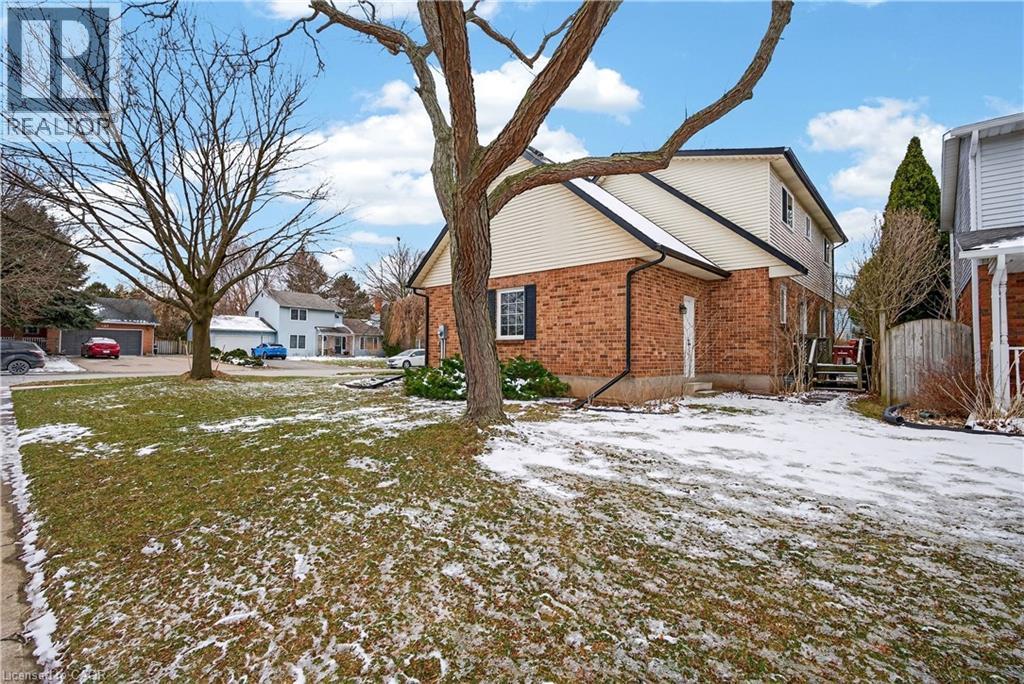 133 Central Avenue, Grimsby, Ontario  L3M 4Z3 - Photo 43 - 40813178