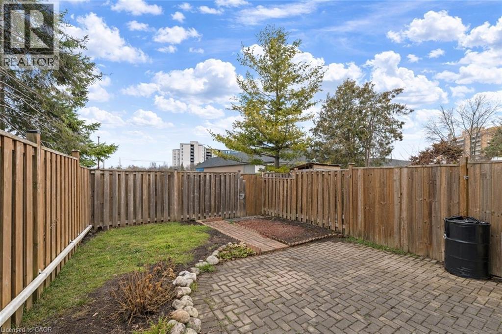 86 Overlea Drive, Kitchener, Ontario  N2M 1T1 - Photo 41 - 40811586