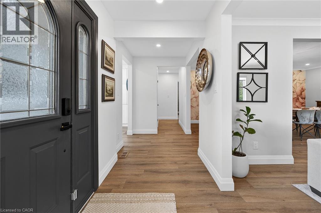 5418 Anthony Place, Burlington, Ontario  L7L 3G8 - Photo 12 - 40810436