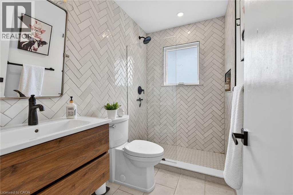 5418 Anthony Place, Burlington, Ontario  L7L 3G8 - Photo 19 - 40810436