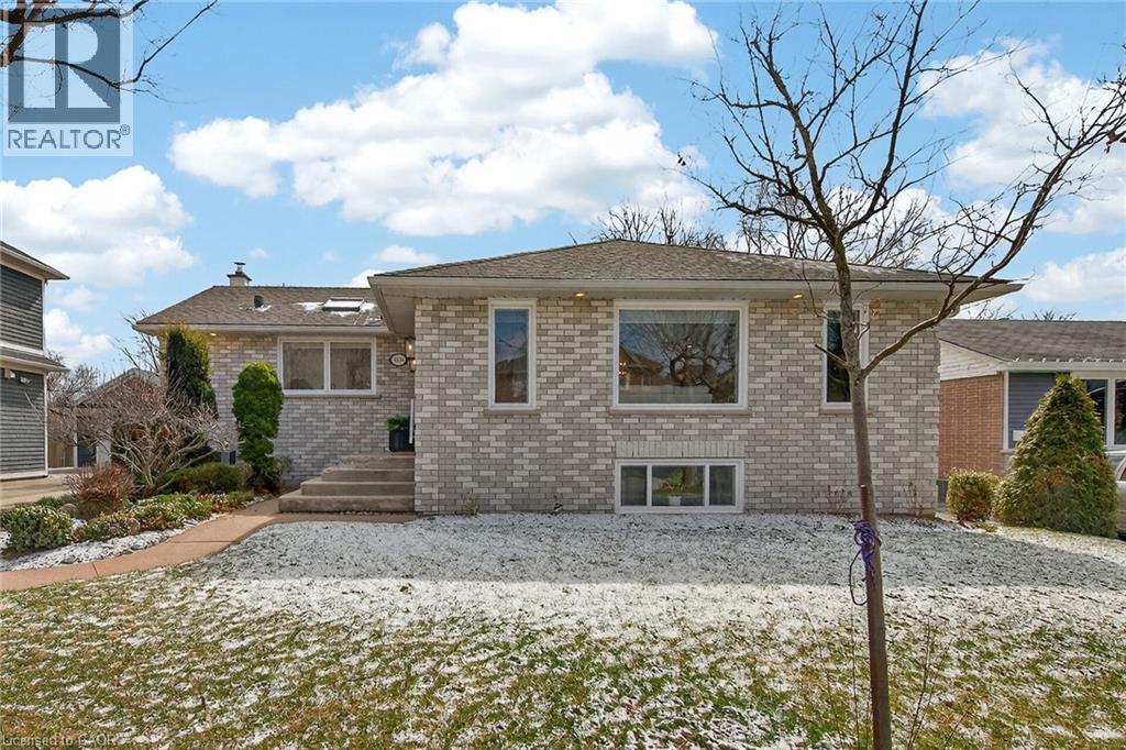 5418 Anthony Place, Burlington, Ontario  L7L 3G8 - Photo 2 - 40810436