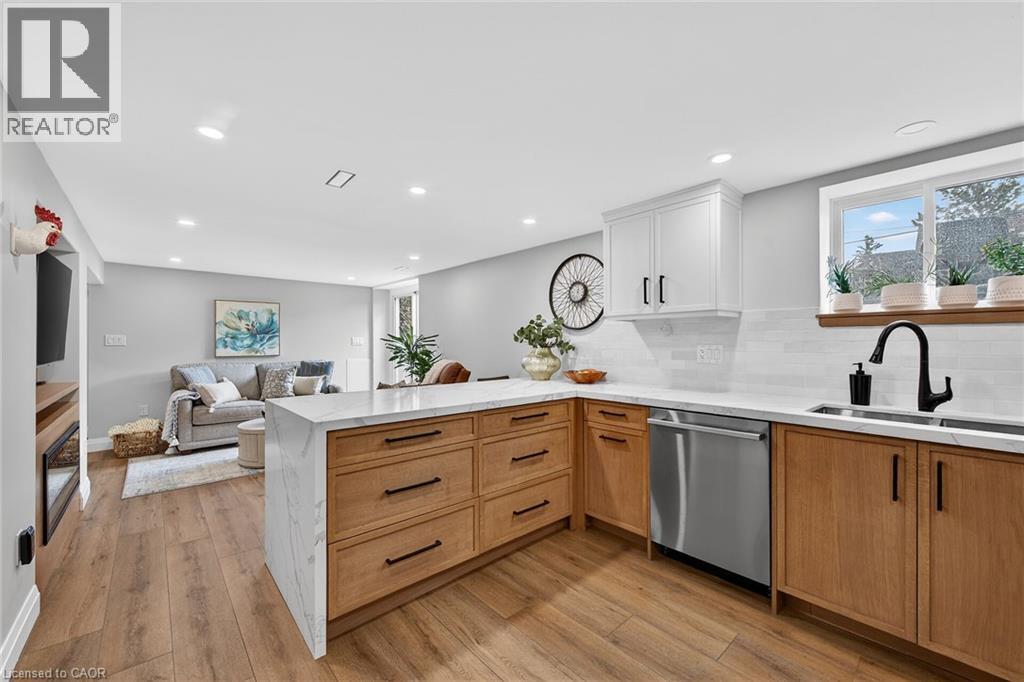 5418 Anthony Place, Burlington, Ontario  L7L 3G8 - Photo 34 - 40810436