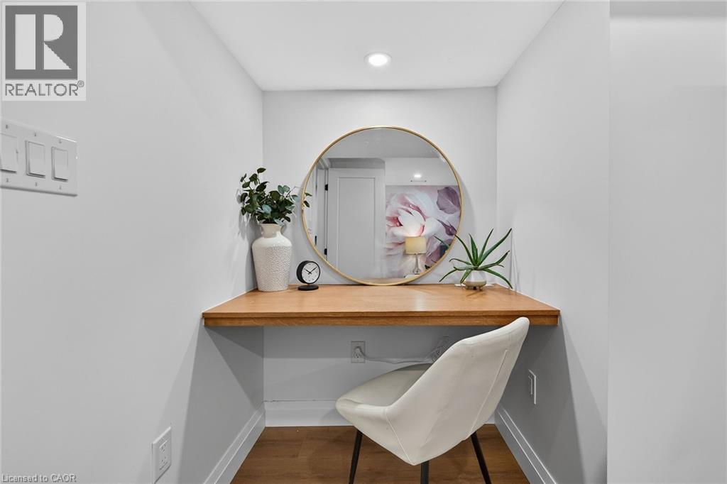 5418 Anthony Place, Burlington, Ontario  L7L 3G8 - Photo 39 - 40810436