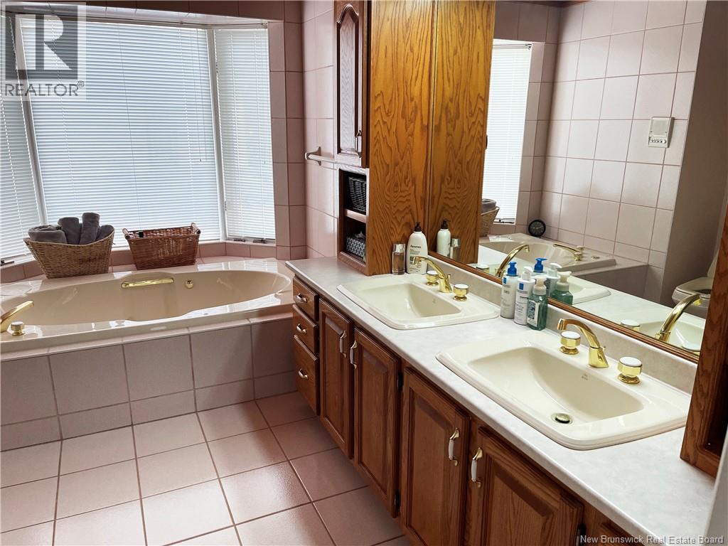 61 Country Club Road, Riverview, New Brunswick  E1B 4N7 - Photo 22 - NB135351