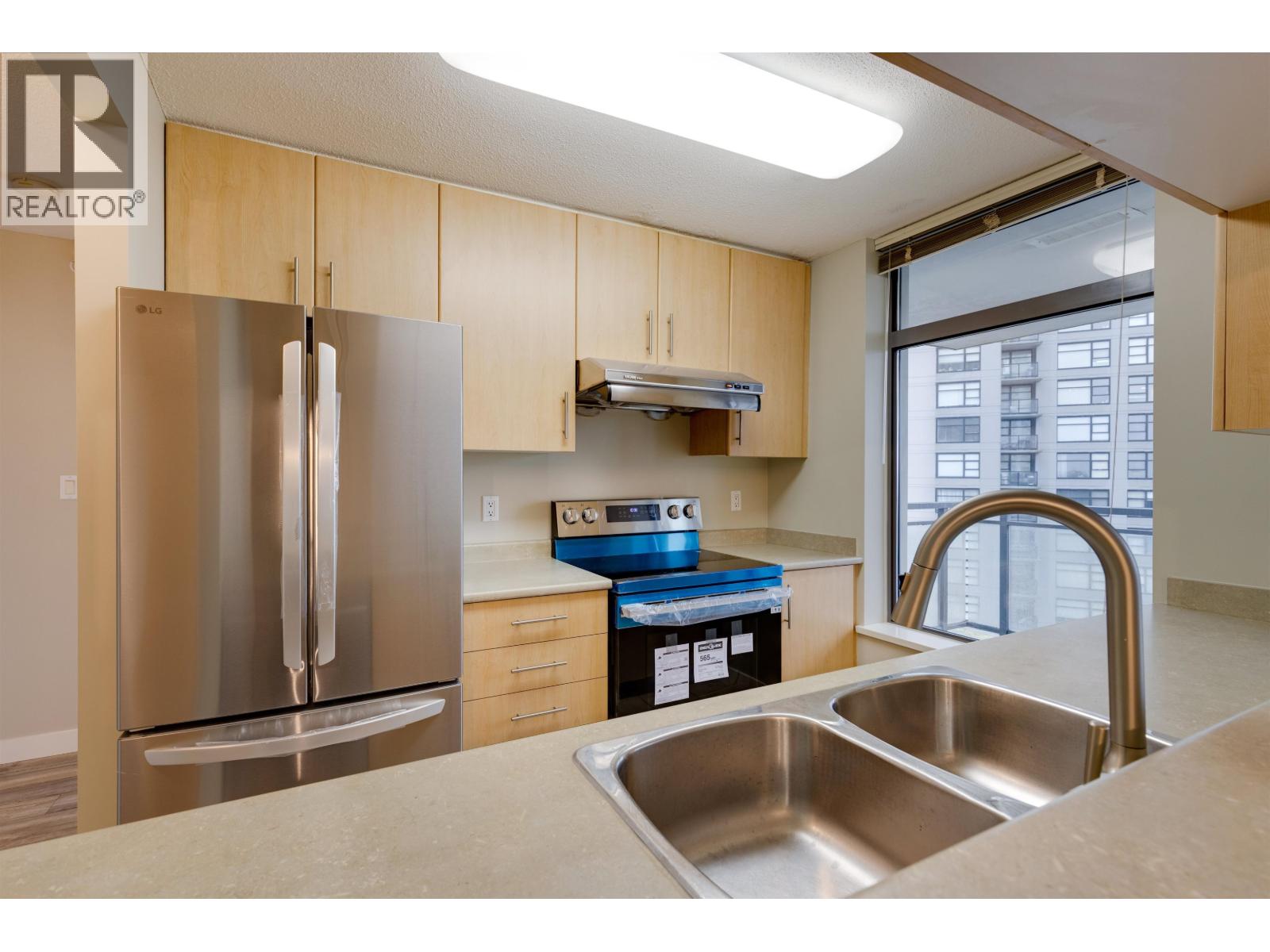 1202 3660 Vanness Avenue, Vancouver, British Columbia  V5R 6H8 - Photo 8 - R3100334