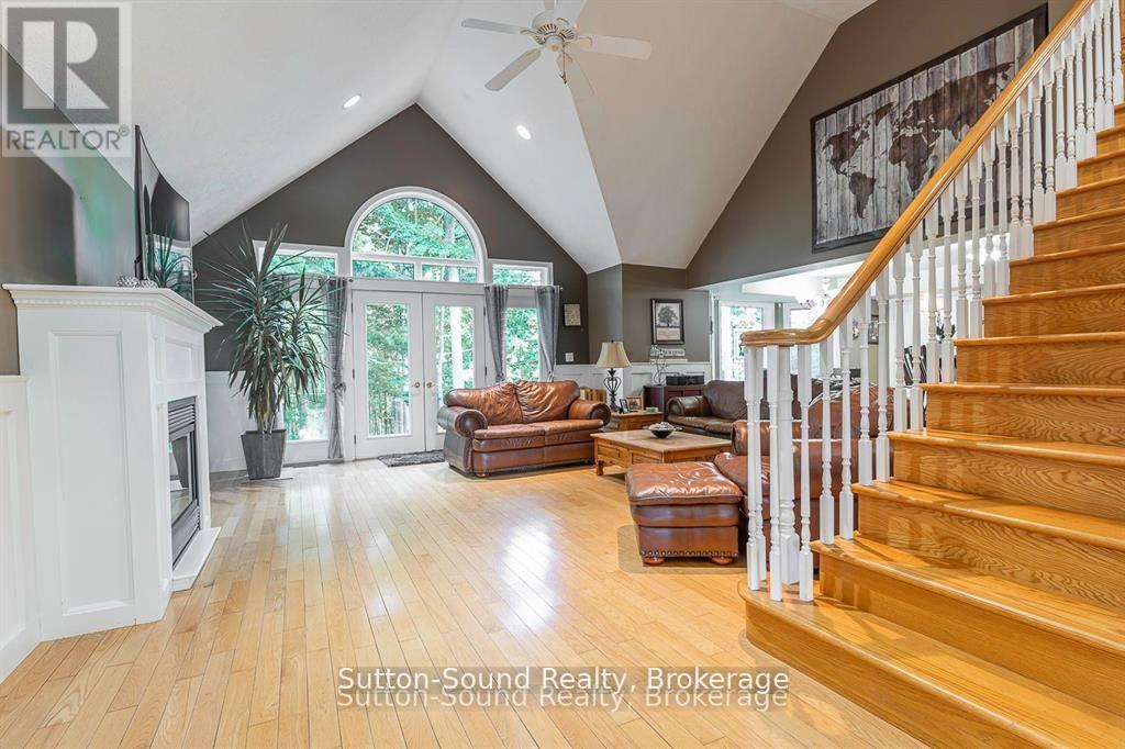 124 Golden Pond Drive, South Bruce Peninsula, Ontario  N0H 2T0 - Photo 8 - X12895590