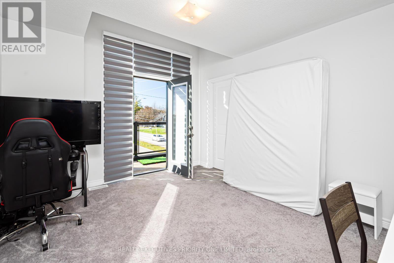 30 Sam Battaglia Crescent, Georgina, Ontario  L0E 1R0 - Photo 19 - N12895482