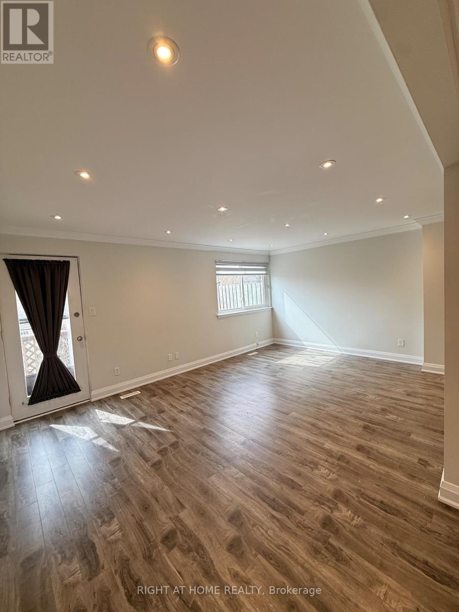 5473 Schueller Crescent, Burlington (Appleby), Ontario  L7L 3T1 - Photo 9 - W12814126