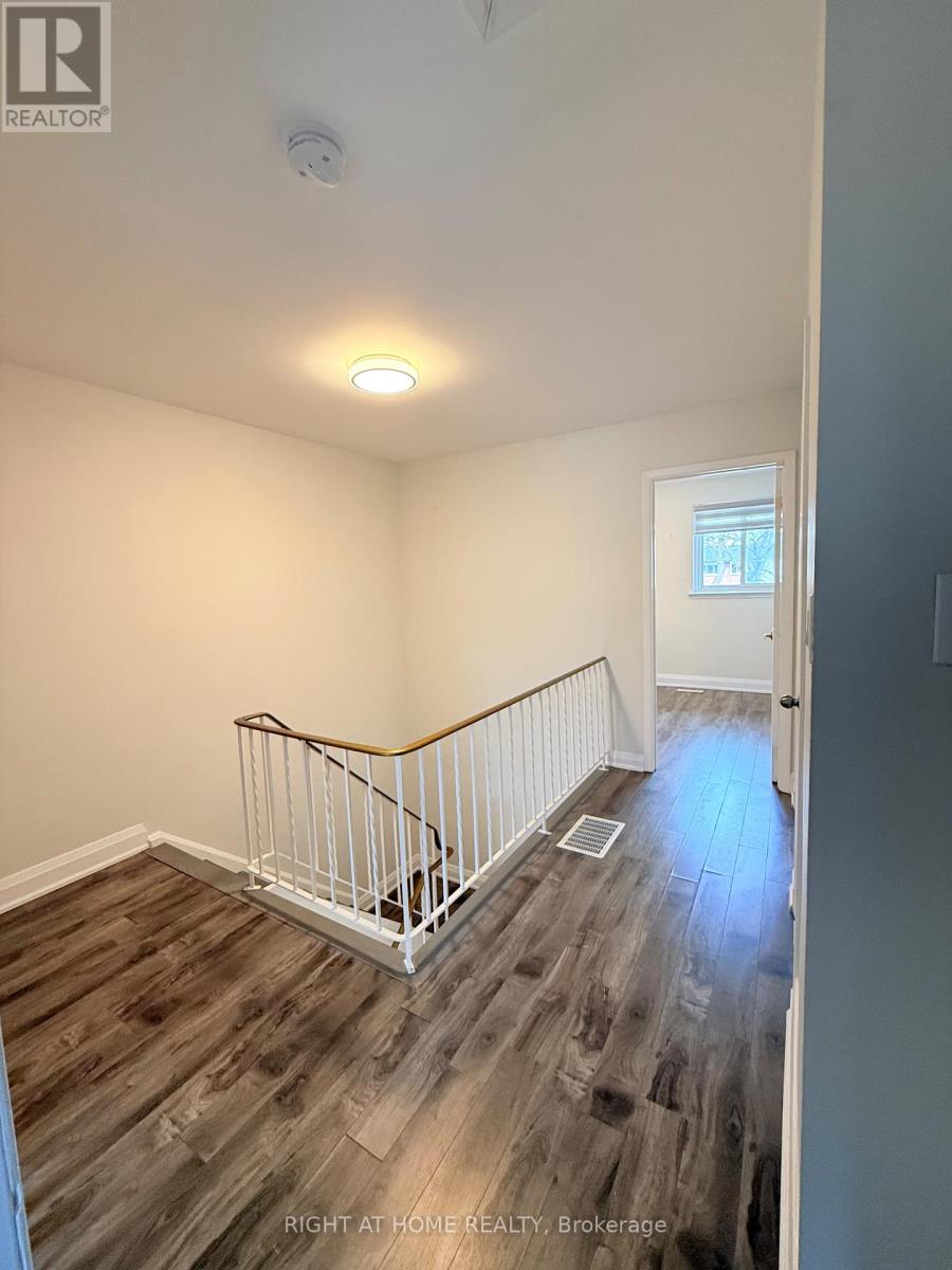 5473 Schueller Crescent, Burlington (Appleby), Ontario  L7L 3T1 - Photo 12 - W12814126