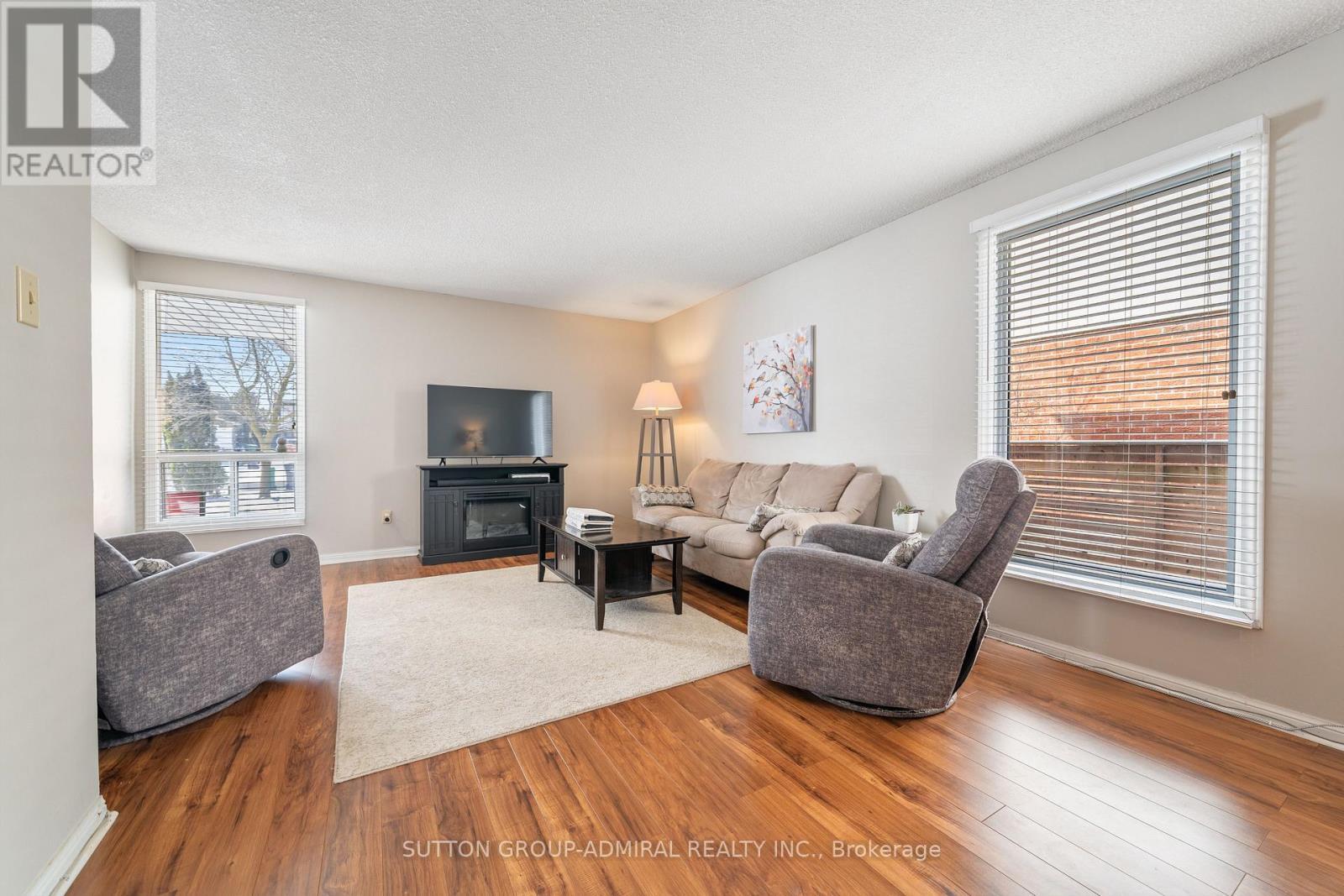 195 Ridge Road, Caledon, Ontario  L7E 4V8 - Photo 9 - W12894736