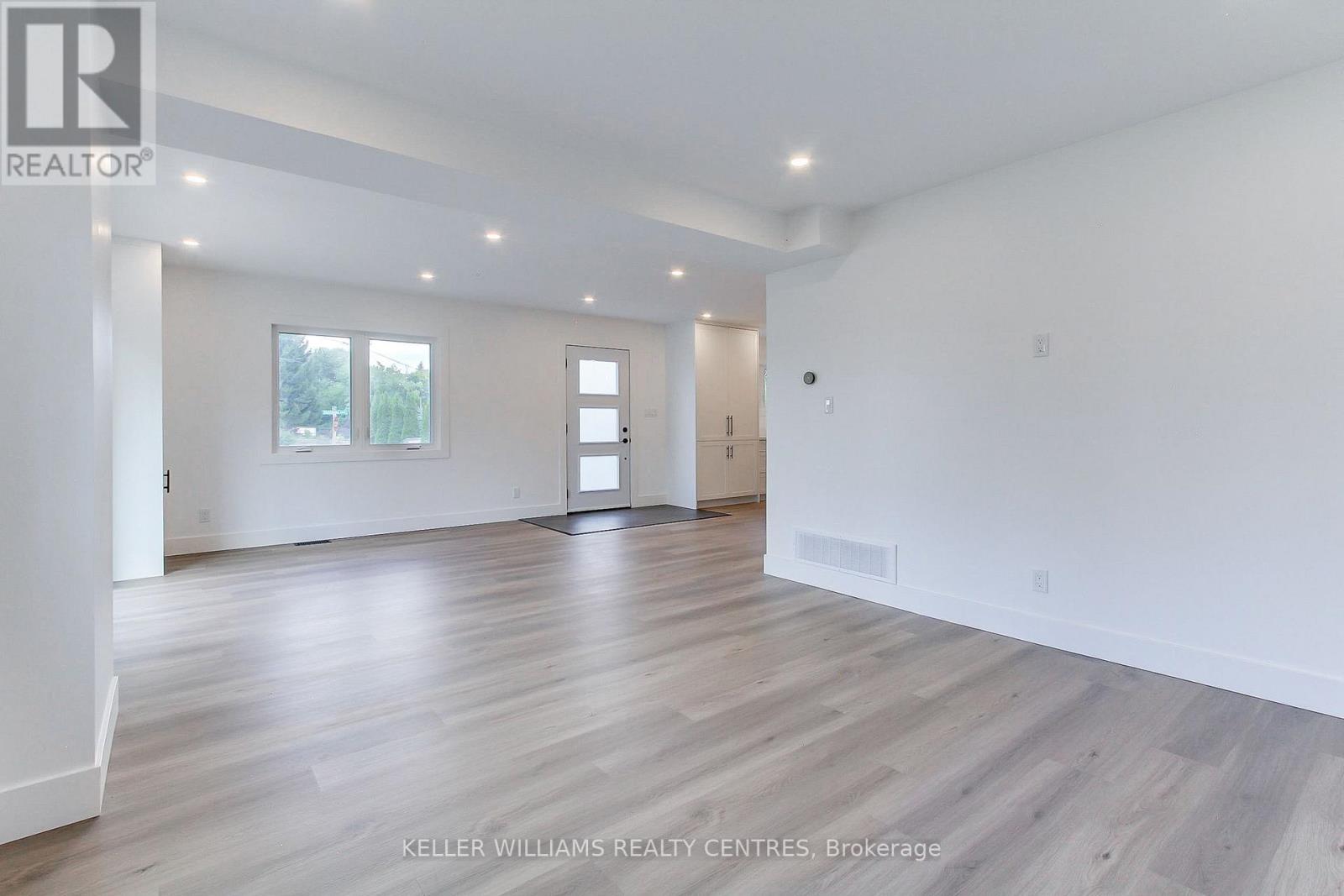 353 Pasadena Drive, Georgina (Keswick South), Ontario  L4P 2Z2 - Photo 14 - N12843118