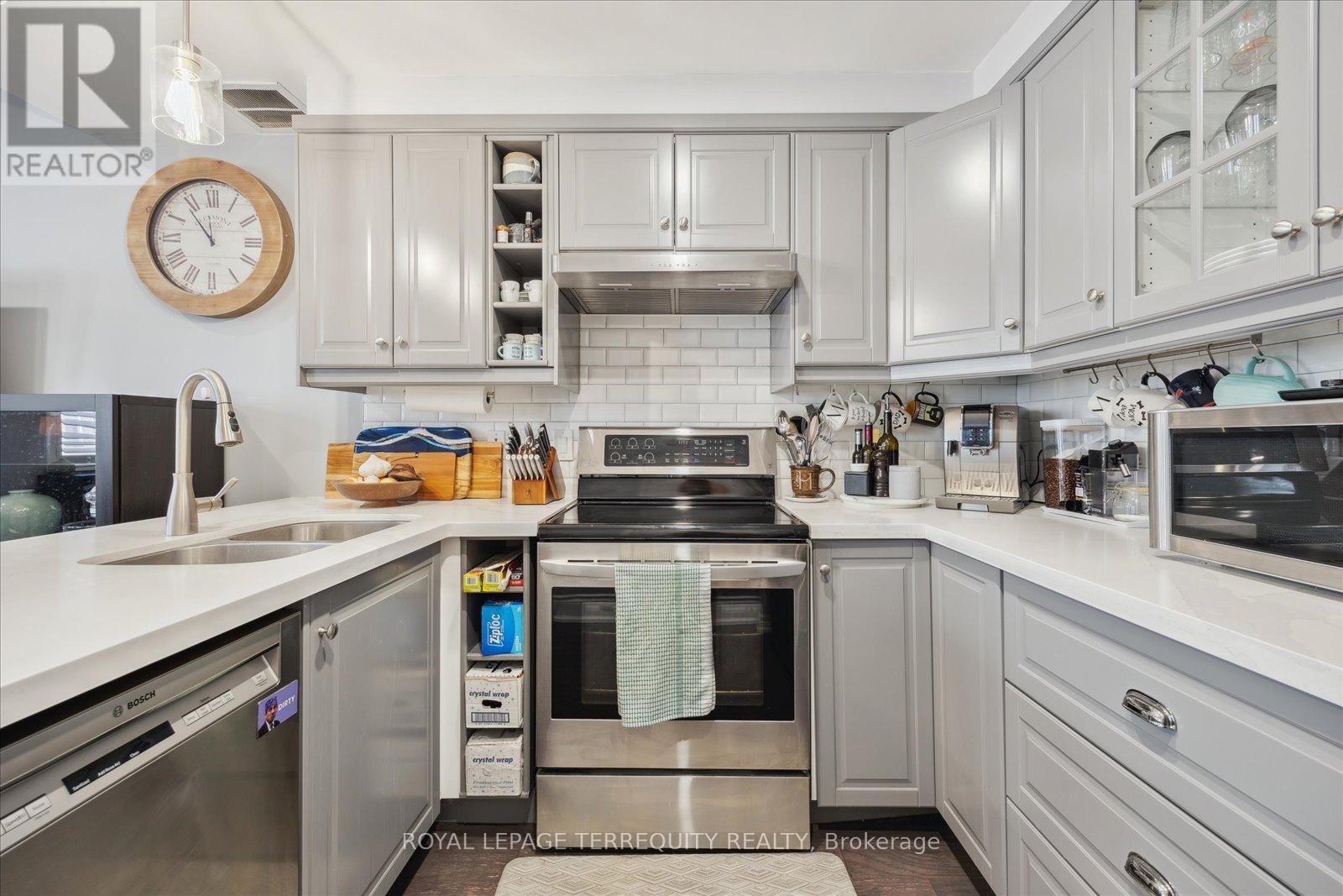 61 - 760 Lawrence Avenue W, Toronto, Ontario  M6A 3E7 - Photo 13 - W12895448